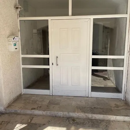 Iris * Лоутраки