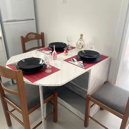 Iris * Лоутраки